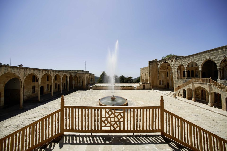 صور القصر